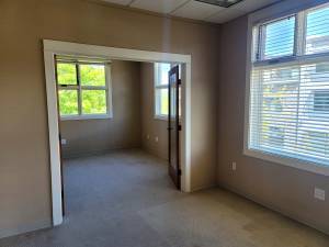 More Photos Of 180 Lithia Way, Ashland Office Residential For Sale