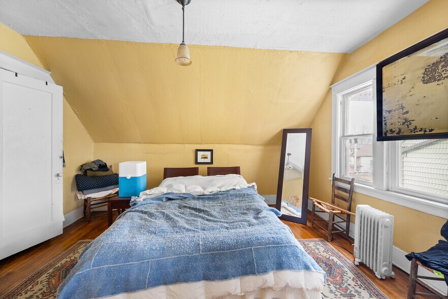 More Photos Of 212-220 Grant St, Buffalo Apartments For Lease