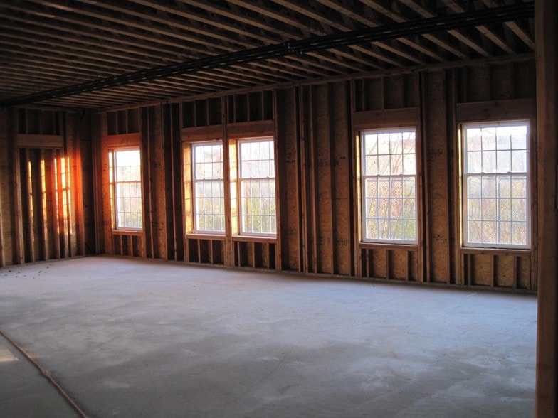 More Photos Of 250 Old New Brunswick Rd, Piscataway Unknown For Lease