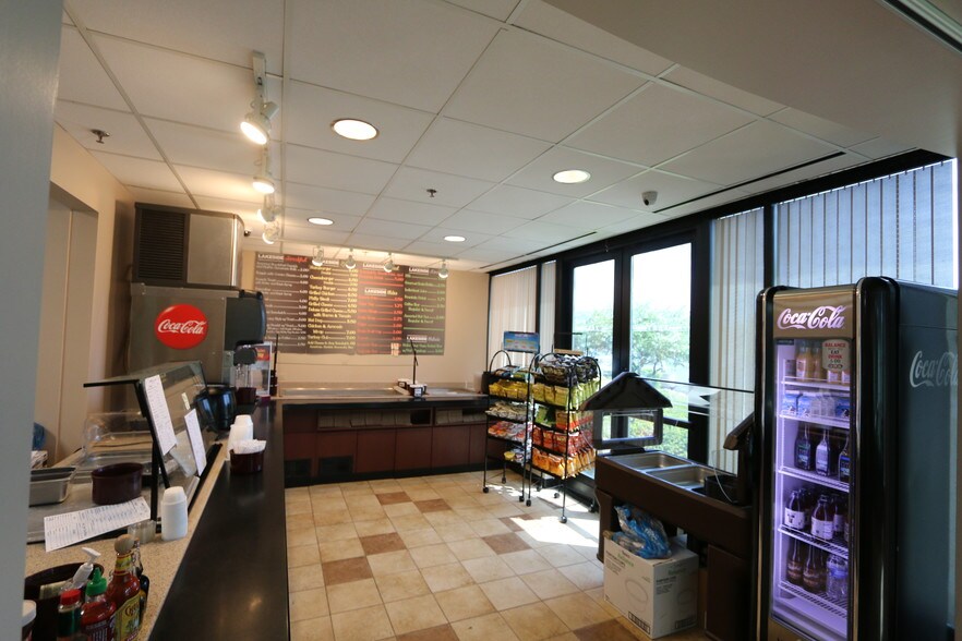 More Photos Of 2801 Lakeside Dr, Bannockburn Office For Lease