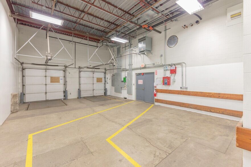 More Photos Of 1818 Milton Ave, Janesville Freestanding For Lease