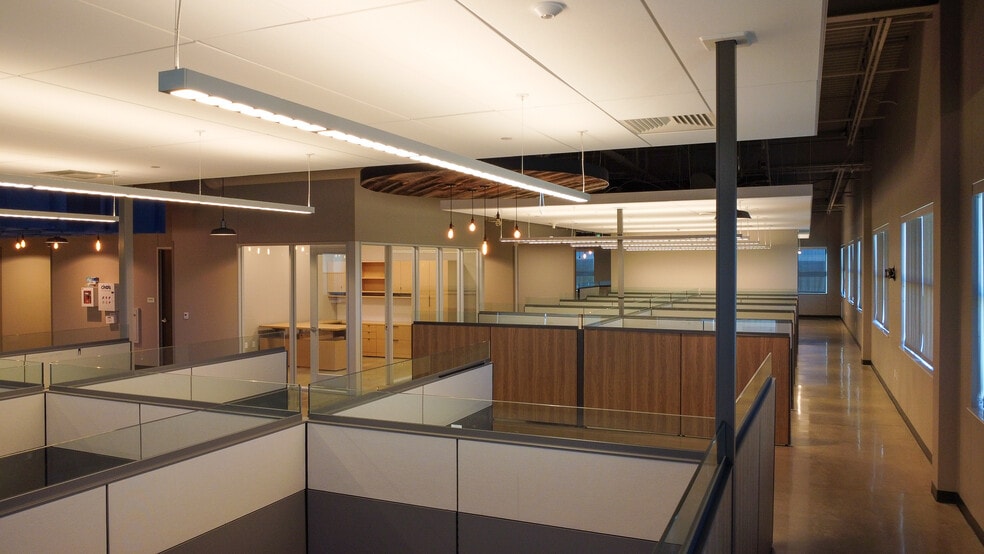 More Photos Of 200 Bailey Ranch Rd, Aledo Medical For Lease