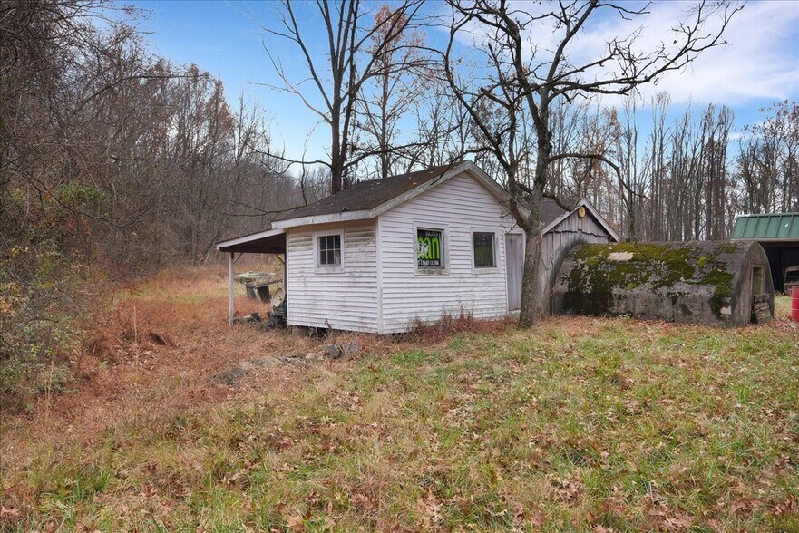 More Photos Of 9512 National Turnpike, Fairdale Land For Sale