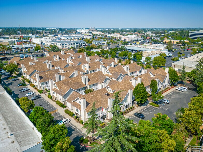 More Photos Of 1530 Howe Ave, Sacramento Hotel For Sale