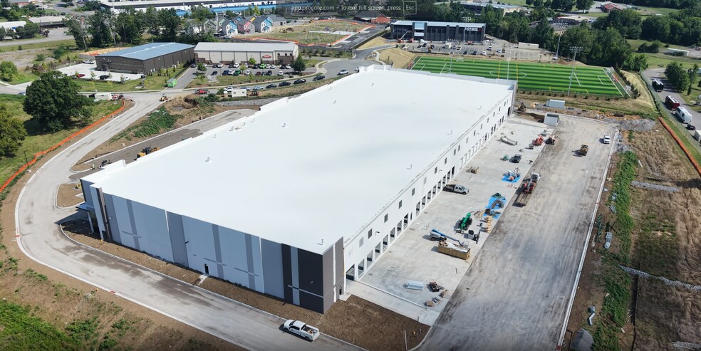 More Photos Of 230 Innovation Way, Hendersonville Warehouse For Lease