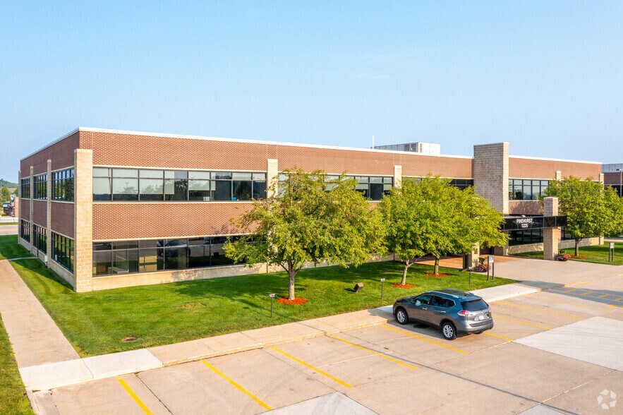 More Photos Of 1225 Jordan Creek Pky, West Des Moines Office For Lease