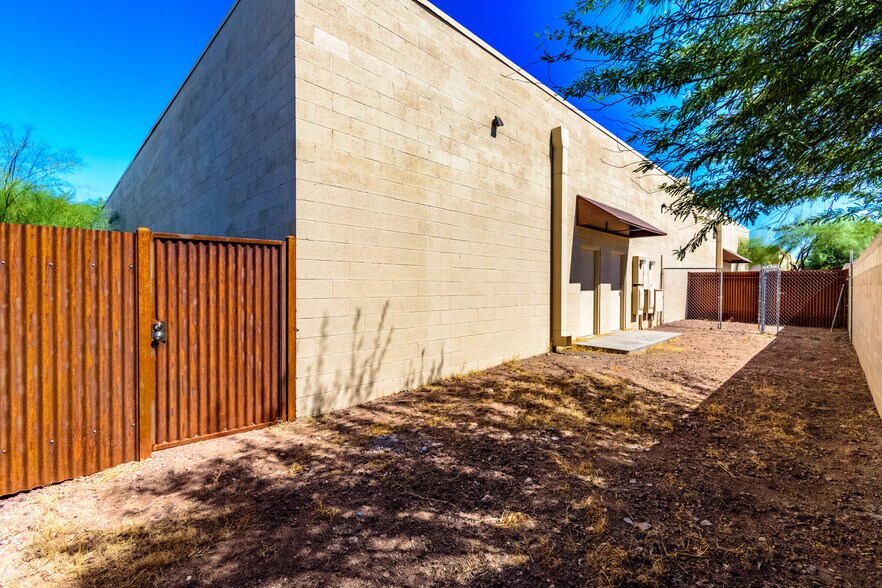 More Photos Of 1212 E Pennsylvania St, Tucson Unknown For Lease