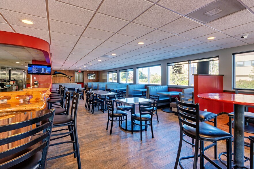 More Photos Of 850 Quintana Rd, Morro Bay Restaurant For Sale