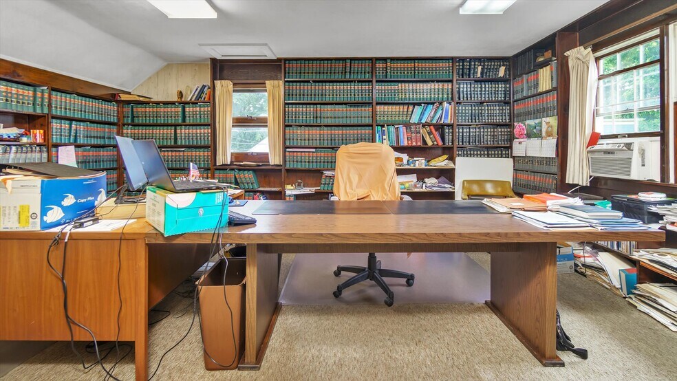 More Photos Of , Cutchogue Office For Sale