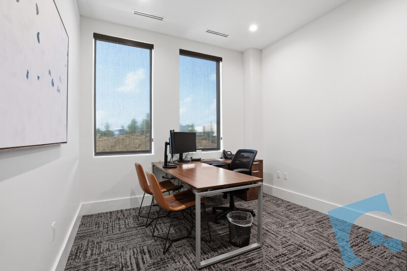 More Photos Of 860 S Village Center Dr, Southlake Office For Lease