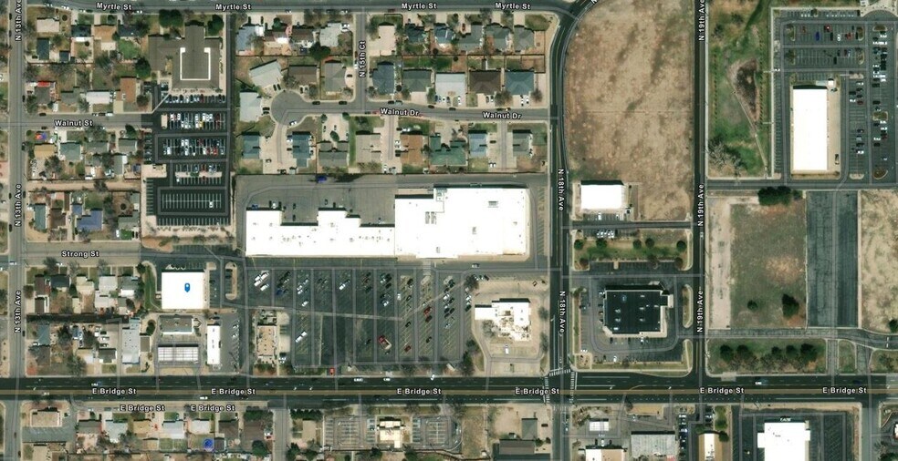 More Photos Of 1511 E Bridge St, Brighton Freestanding For Lease