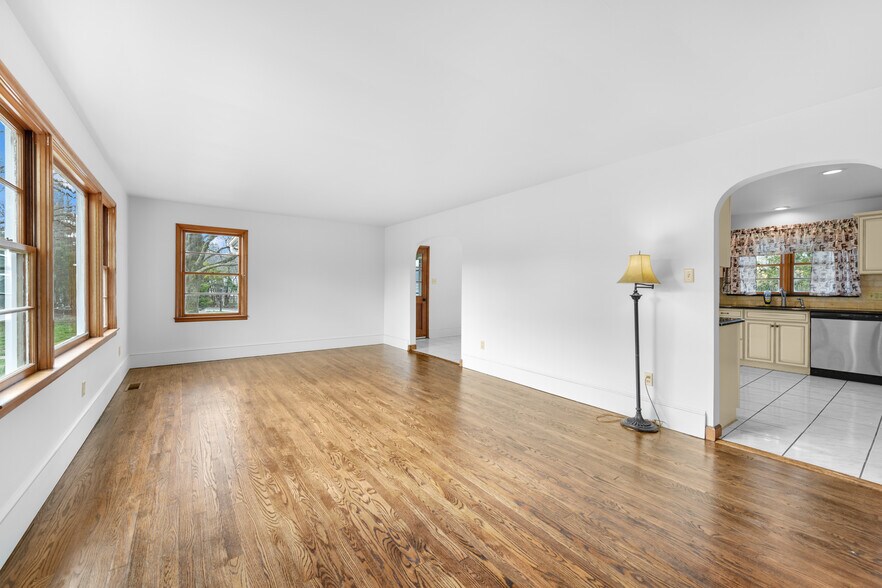 More Photos Of 140 Shartlesville Rd, Bernville Warehouse For Sale
