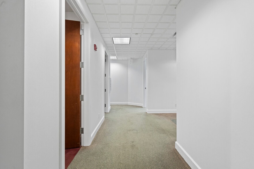 More Photos Of 1735 W Hibiscus Blvd, Melbourne Medical For Lease
