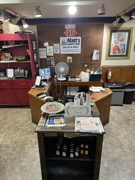 More Photos Of 108 N Phelps St, Decatur General Retail For Sale
