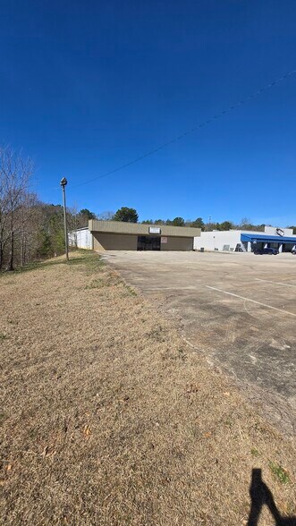 More Photos Of 1547 N Cherokee Rd, Social Circle Freestanding For Sale