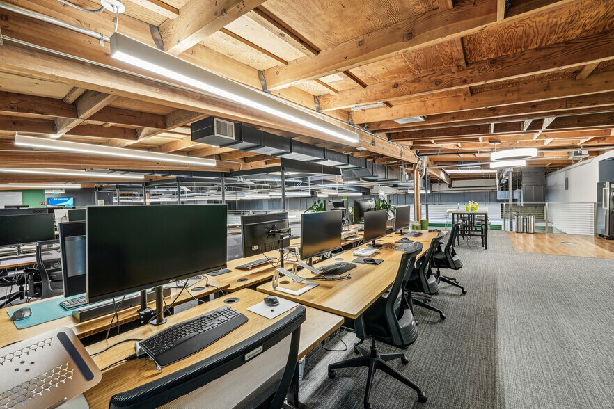 More Photos Of 990 Villa St, Mountain View Loft Creative Space For Lease