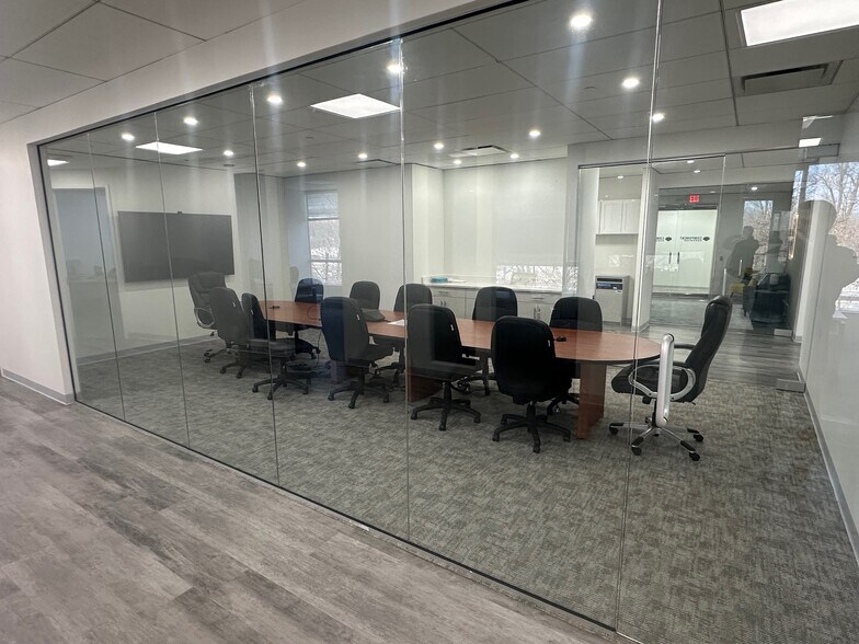 More Photos Of 90 Matawan Rd, Matawan Office For Lease