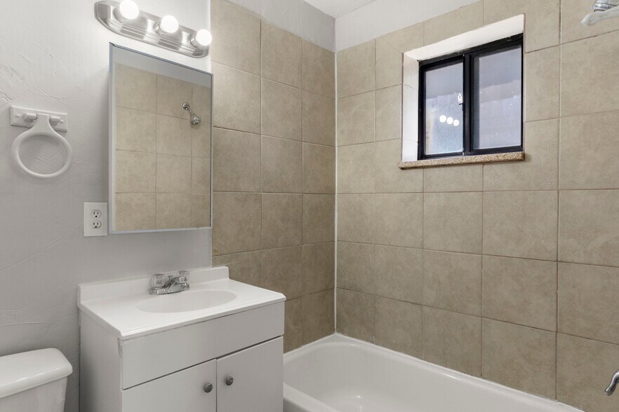 More Photos Of 1474 Xenia St, Denver Multifamily For Sale