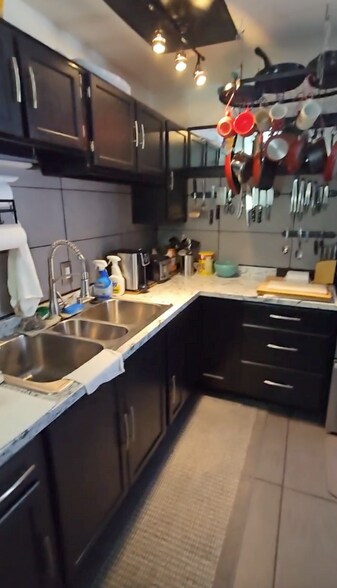 More Photos Of 48 Summer St, Rutland Apartments For Sale