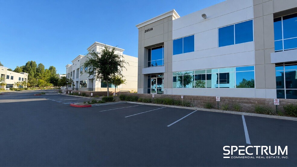 More Photos Of 28512-28518 Constellation Rd, Valencia Warehouse For Lease