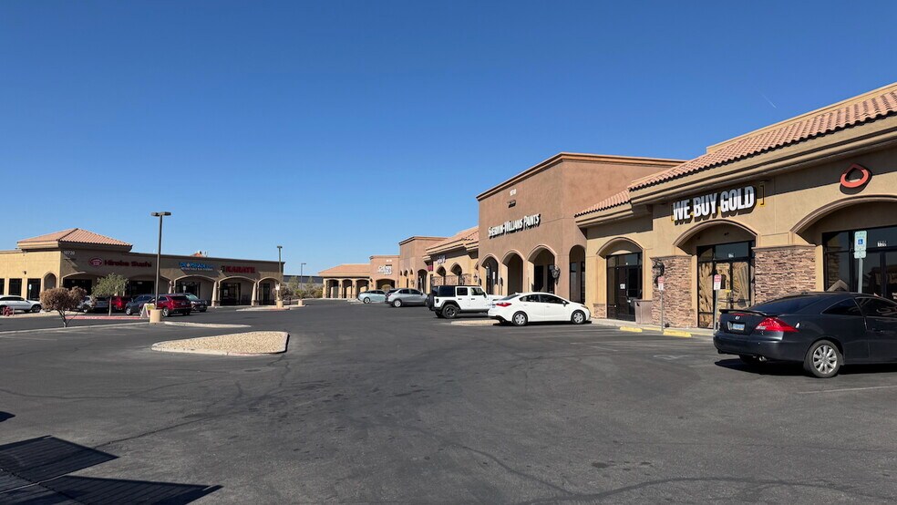 More Photos Of 10740 S Eastern Ave, Henderson Storefront For Lease