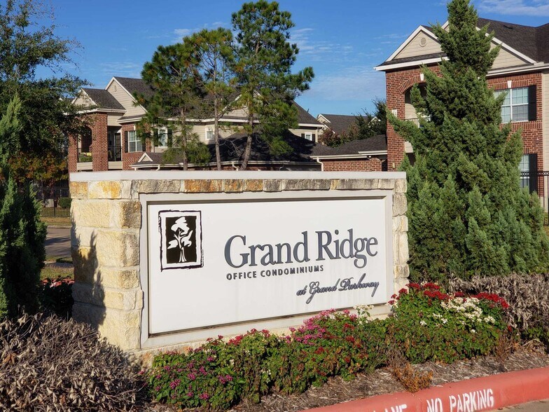 More Photos Of 440 Cobia Dr, Katy Office For Lease