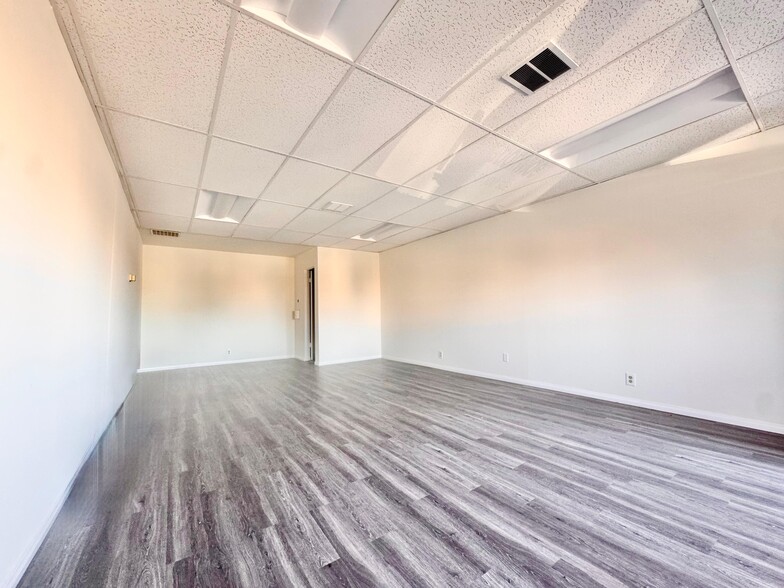 More Photos Of 500 E Carson St, Carson Office For Lease
