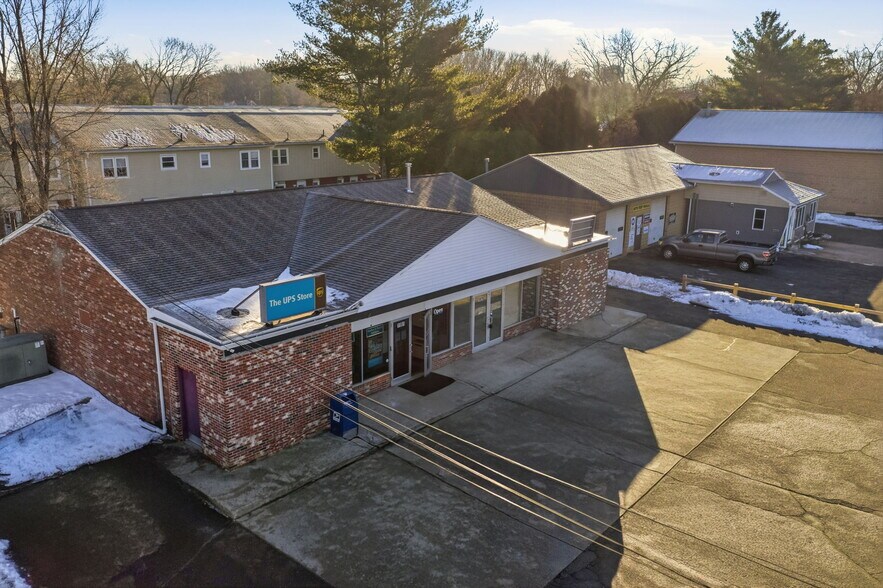More Photos Of 1979-1981 Memorial Dr, Chicopee Freestanding For Sale