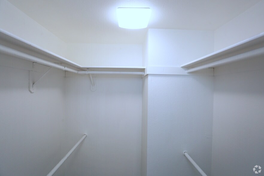 More Photos Of 8815 Cynthia St, West Hollywood Apartments For Sale