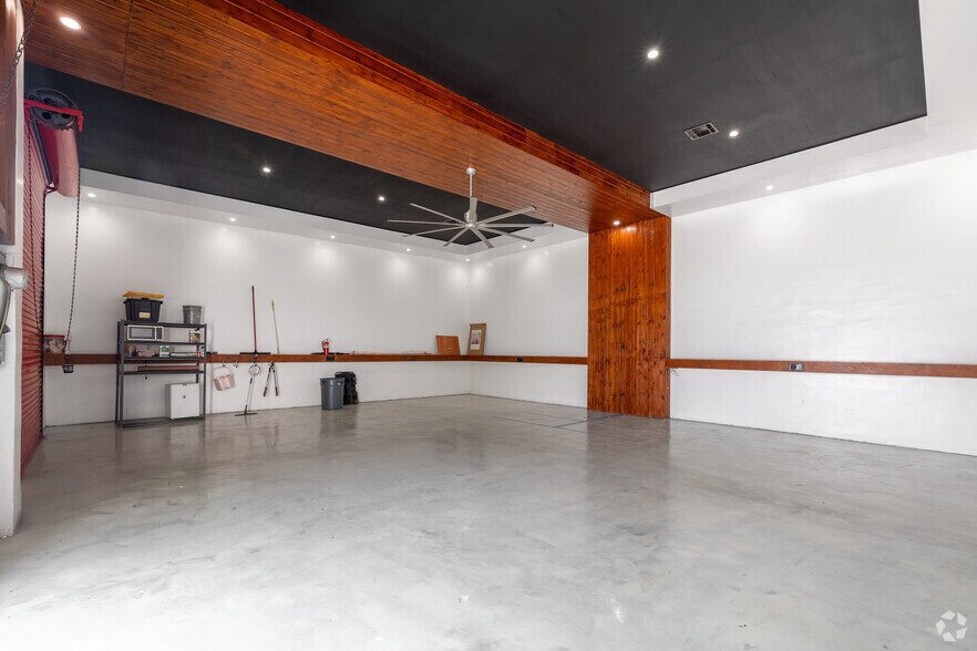 More Photos Of 4820 W 142nd St, Hawthorne Loft Creative Space For Sale