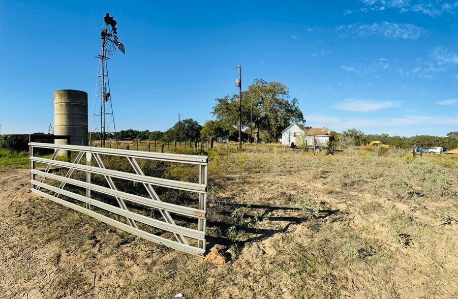 More Photos Of 10382 W FM 476, Poteet Land For Sale