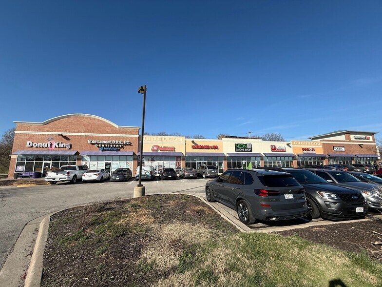 More Photos Of Armour, North Kansas City Unknown For Lease