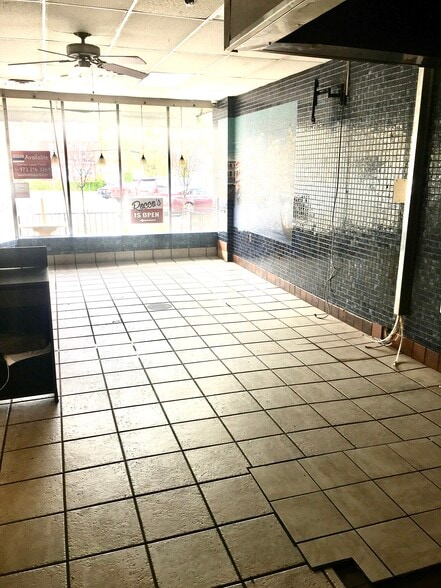 More Photos Of 36 Main St, Madison Storefront For Lease
