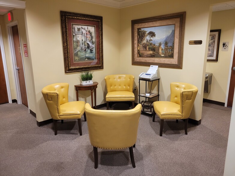 More Photos Of 467 Lake Howell Rd, Maitland Medical For Lease