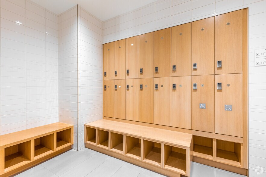 More Photos Of 2550 Pacific Ave, Dallas Coworking Space