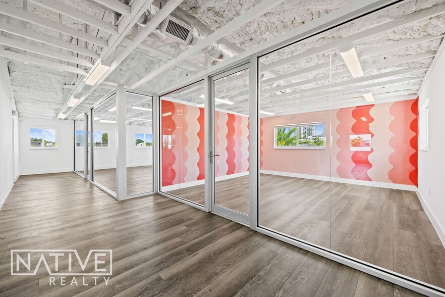 More Photos Of 702-706 NE 1st Ave, Fort Lauderdale Restaurant For Lease