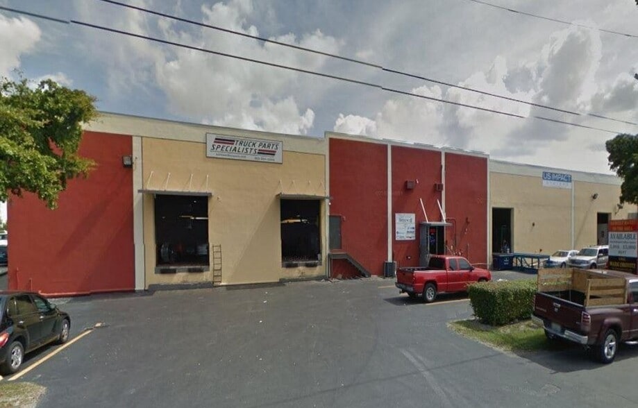 More Photos Of 3051-3061 NW 75th Ave, Miami Warehouse For Lease