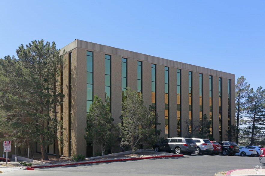 More Photos Of 6090 Surety Dr, El Paso Office For Lease