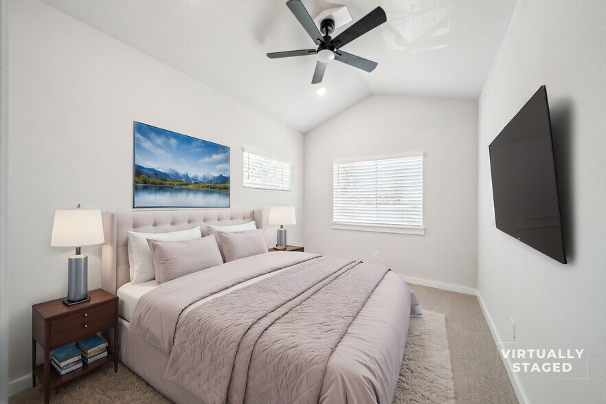 More Photos Of 811 N Date Ave, Broken Arrow Multifamily For Sale