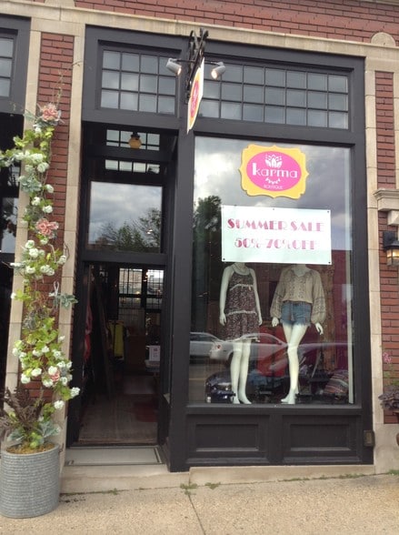 More Photos Of 1581-1593 Selby Ave, Saint Paul Storefront Retail Office For Lease