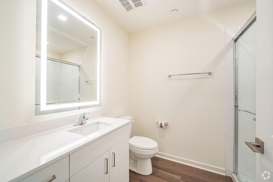 More Photos Of 122 E Northwest Hwy, Mount Prospect Apartments For Lease