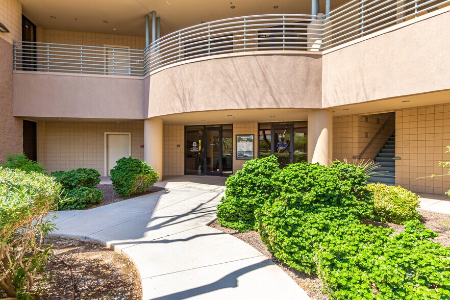 More Photos Of 1838 W Parkside Ln, Phoenix Office For Lease