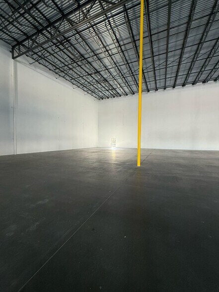 More Photos Of 115 Parkway Dr, Rincon Unknown For Lease