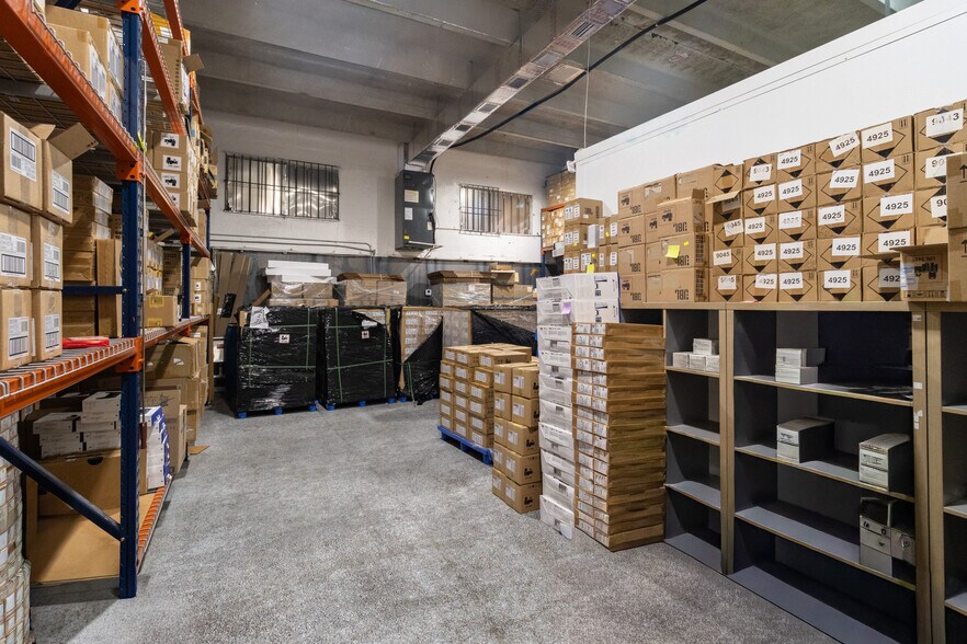 More Photos Of 3317-3347 NW 74th Ave, Miami Warehouse For Sale