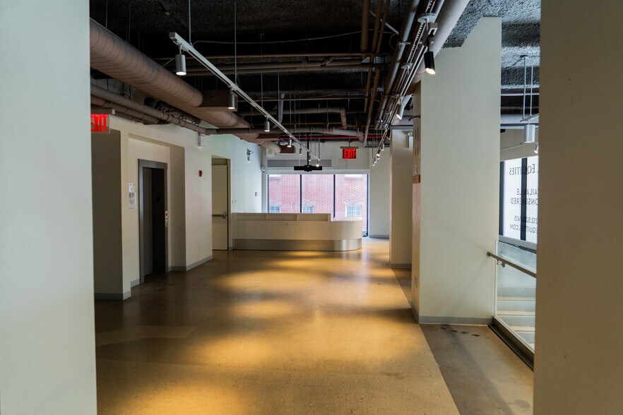 More Photos Of 89 Washington St, New York Apartments For Lease