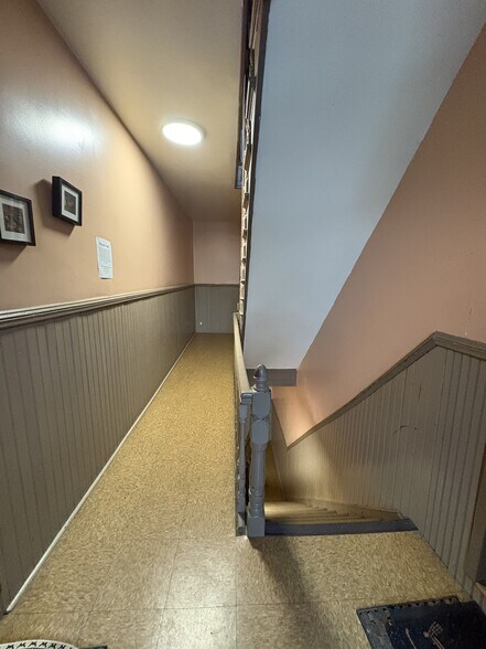 More Photos Of 536 N High St, Mount Vernon Apartments For Sale