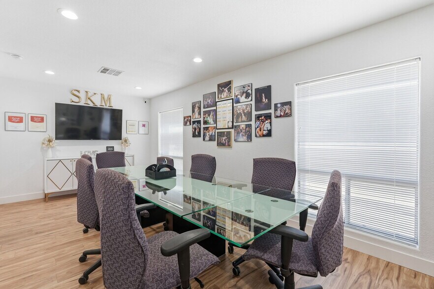 More Photos Of 12826 N Scottsdale Rd, Scottsdale Office Residential For Lease