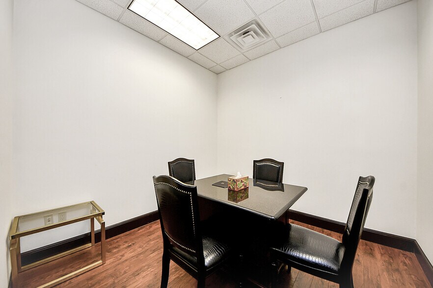 More Photos Of 4610 Riverstone Blvd, Missouri City Medical For Sale