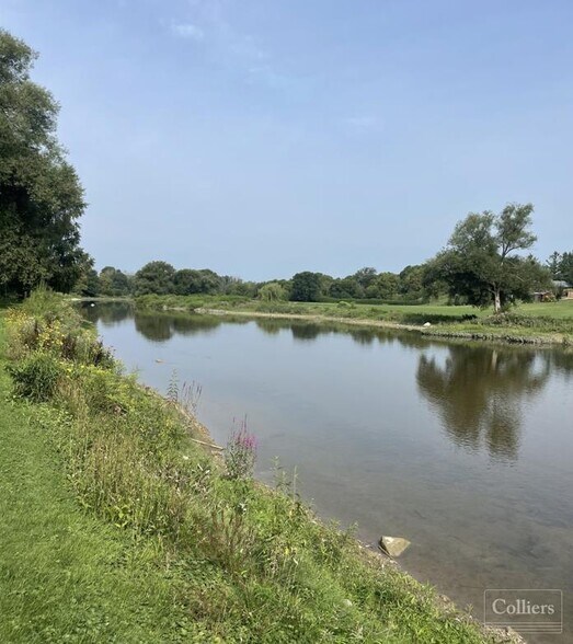 More Photos Of 39724 Amberley Rd, Wingham Manufactured Housing Mobile Home Park For Sale