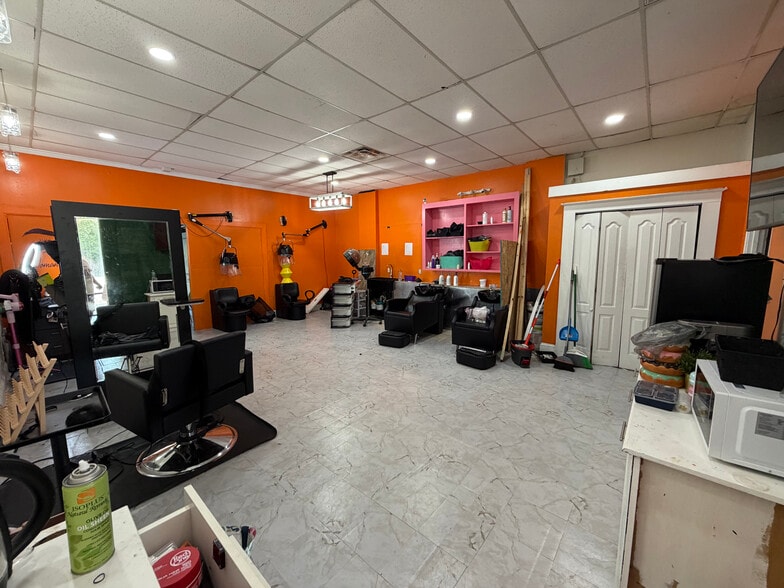 More Photos Of 157 E 8th St, Jacksonville Storefront Retail Residential For Sale